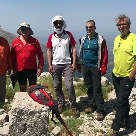 Gerendaház In The Forest *