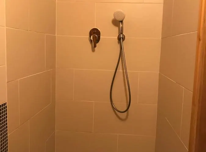 Hytte In The Forest *